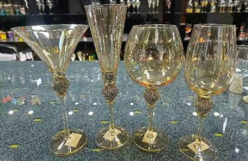 wine glass