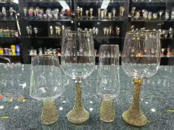 wine glass