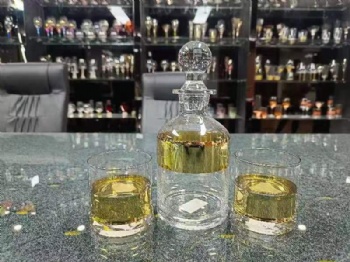 glass bottle